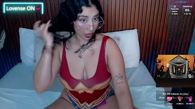 Snapshot of venuz_lee chatting on 10-02-25, 01:18 venuz lee online show from 10-02-25, 01:18