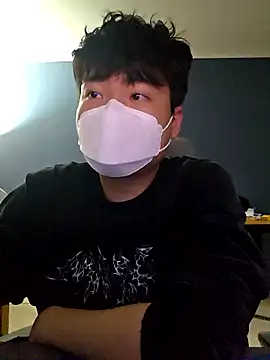 Snapshot of jaesung2005 chatting on 03-12-26, 02:01 jaesung2005 online show from 03-12-26, 02:01