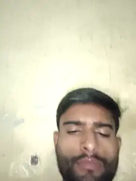 Snapshot of PRIYANHU@xh chatting on 03-02-26, 05:31 PRIYANHUxh online show from 03-02-26, 05:31