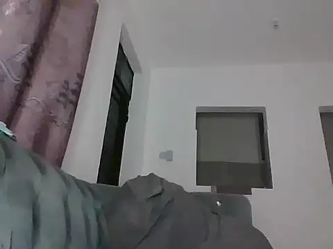 Snapshot of Candykitten chatting on 03-22-25, 10:48 Candykitten online show from 03-22-25, 10:48