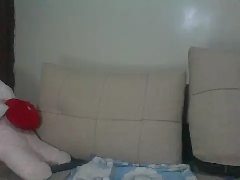 Snapshot of Candykitten chatting on 01-10-26, 05:48 Candykitten online show from 01-10-26, 05:48