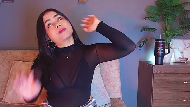 jade brunnette online show from 04-20-26, 08:21