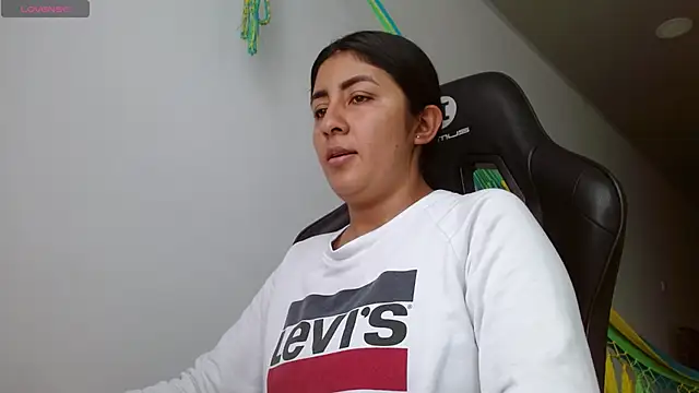 danna peterson1 online show from 10-28-25, 06:10