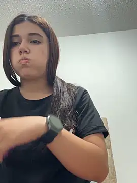 mia cooper 24 online show from 03-09-25, 03:54