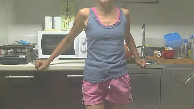 Snapshot of couplemilf2 chatting on 07-01-26, 06:51 couplemilf2 online show from 07-01-26, 06:51