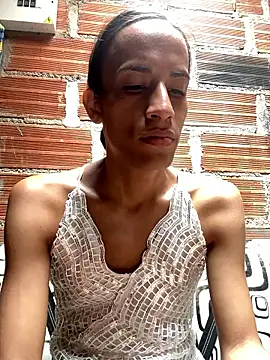 Snapshot of AlexaWarner chatting on 03-17-26, 04:10 AlexaWarner online show from 03-17-26, 04:10