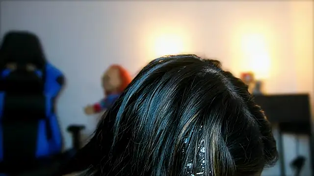 Snapshot of AlessiaVix chatting on 02-05-25, 04:36 AlessiaVix online show from 02-05-25, 04:36