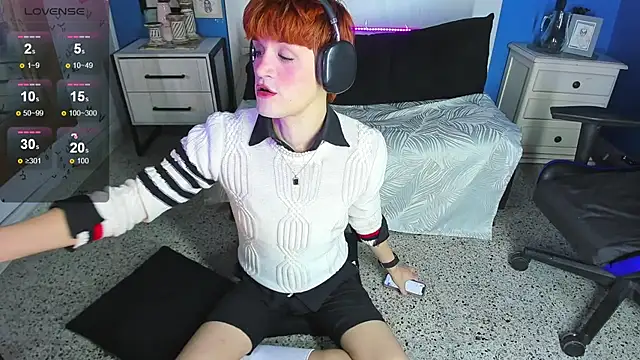 VladHellsing4 online show from 10-04-25, 02:15