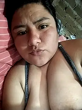 Snapshot of Tef-15 chatting on 10-28-25, 05:37 Tef-15 online show from 10-28-25, 05:37