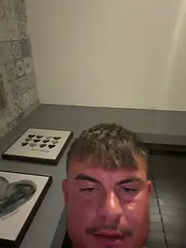sexyboi228 online show from 07-29-26, 09:13