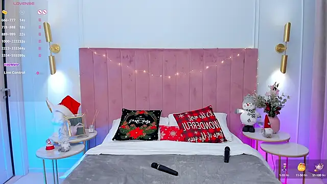 Snapshot of MilaVoxx chatting on 12-13-24, 09:57 MilaVoxx online show from 12-13-24, 09:57