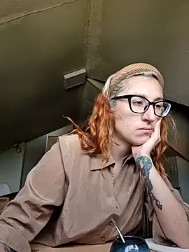 Snapshot of Afrania chatting on 02-21-25, 04:37 Afrania online show from 02-21-25, 04:37