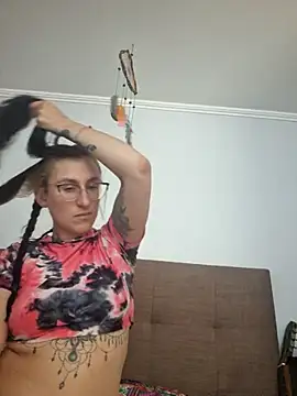 Snapshot of Afrania chatting on 12-04-25, 06:38 Afrania online show from 12-04-25, 06:38