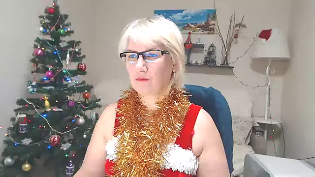 FleurMays online show from 12-26-24, 05:15