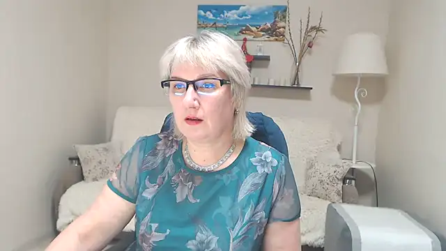 FleurMays online show from 02-09-25, 12:30