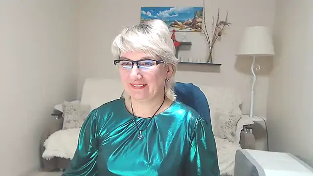 FleurMays online show from 02-19-25, 07:50