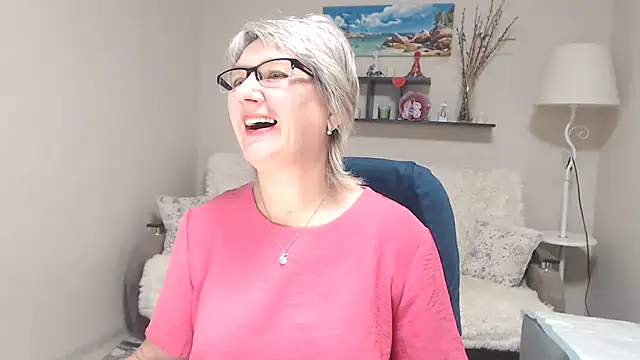 FleurMays online show from 10-28-25, 02:59