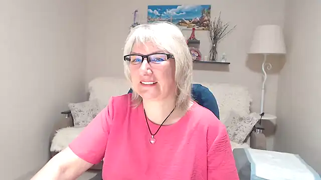 Snapshot of FleurMays chatting on 05-06-26, 03:02 FleurMays online show from 05-06-26, 03:02