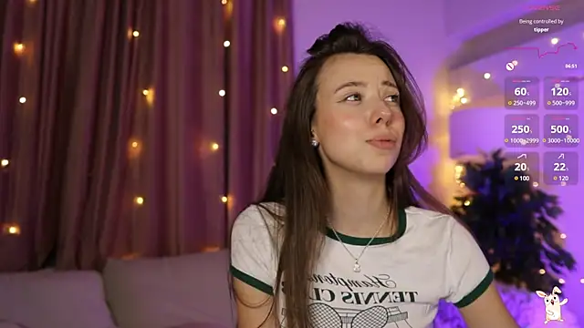 Snapshot of Goldy_Grace_ chatting on 01-25-25, 02:47 Goldy Grace  online show from 01-25-25, 02:47