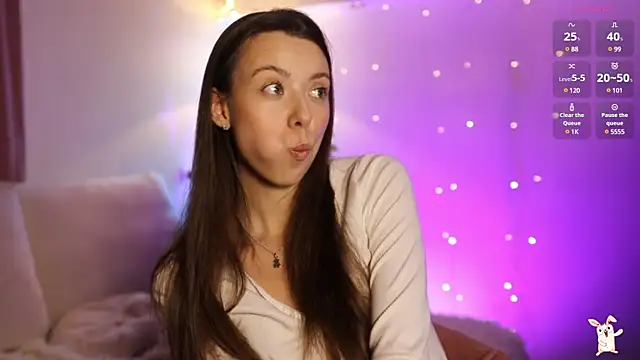 Snapshot of Goldy_Grace_ chatting on 01-28-25, 04:41 Goldy Grace  online show from 01-28-25, 04:41