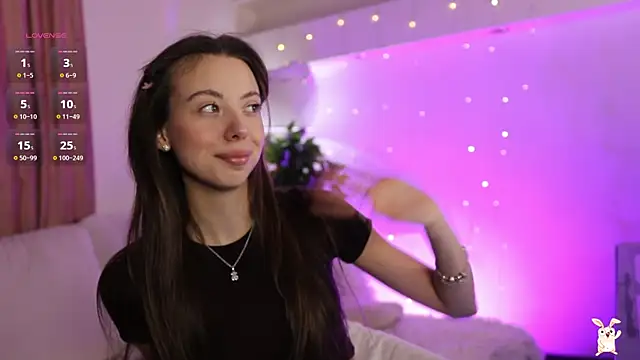 Snapshot of Goldy_Grace_ chatting on 03-03-25, 11:11 Goldy Grace  online show from 03-03-25, 11:11