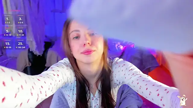 Snapshot of Goldy_Grace_ chatting on 03-04-25, 12:12 Goldy Grace  online show from 03-04-25, 12:12