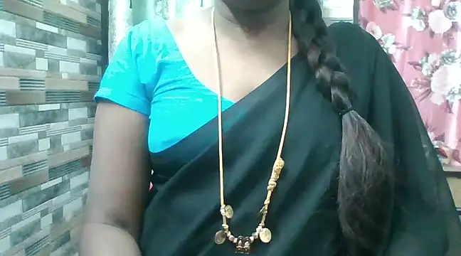 Snapshot of Hot_akshara chatting on 12-06-24, 04:17 Hot akshara online show from 12-06-24, 04:17