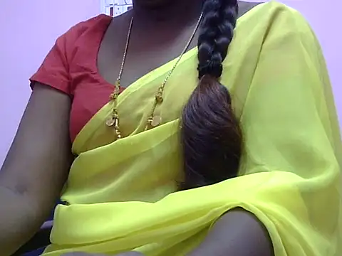 Snapshot of Hot_akshara chatting on 11-06-25, 06:42 Hot akshara online show from 11-06-25, 06:42