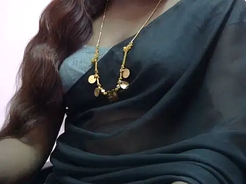 Snapshot of Hot_akshara chatting on 11-29-25, 03:59 Hot akshara online show from 11-29-25, 03:59