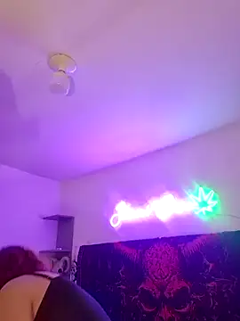 Sarah-Stoner online show from 07-02-26, 01:05