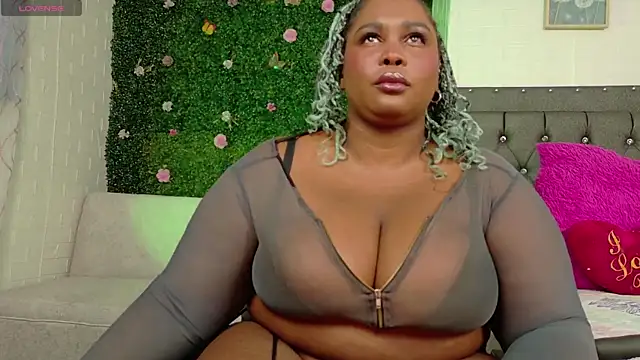 ebony 544 online show from 04-16-26, 04:35