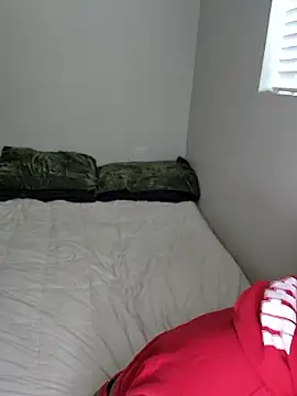 Snapshot of cinnaminnie chatting on 01-13-26, 08:25 cinnaminnie online show from 01-13-26, 08:25