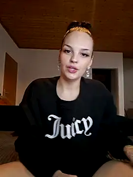 Jujuicy 97 online show from 01-30-25, 08:32