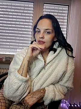 Jujuicy 97 online show from 02-26-25, 11:30