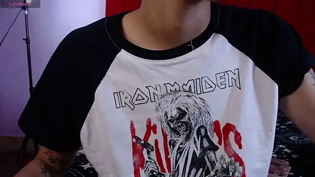 Bunny bel online show from 10-19-25, 01:01