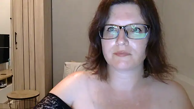 Snapshot of CrimsonMistress chatting on 10-08-25, 10:07 CrimsonMistress online show from 10-08-25, 10:07