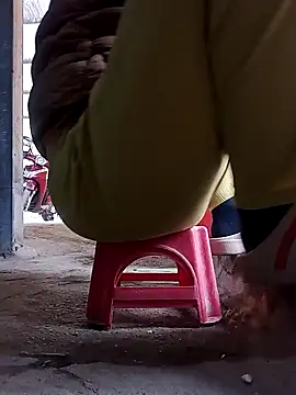 JasminePham online show from 02-09-25, 04:14