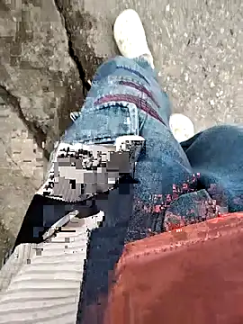 JasminePham online show from 11-11-25, 07:52