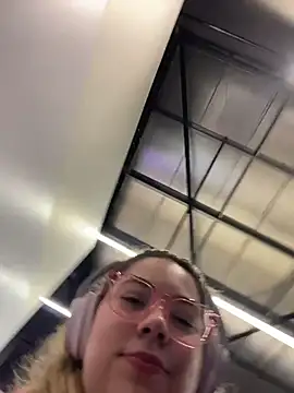 brooklynivy online show from 02-11-26, 11:26