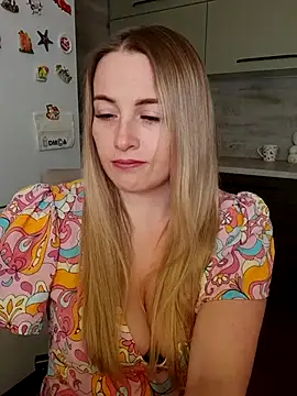 Cute Hot Alice online show from 03-08-25, 12:22