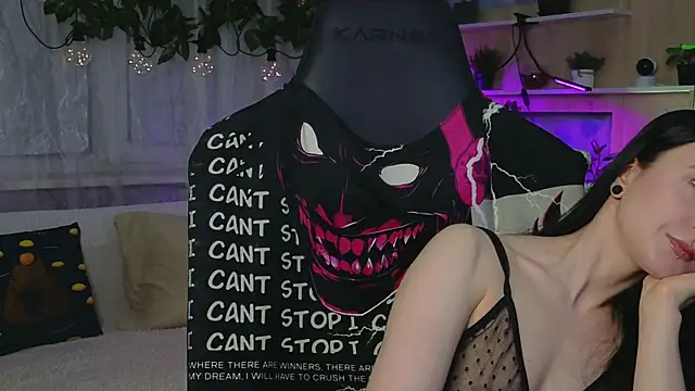 KiraLiLime online show from 03-19-25, 06:12