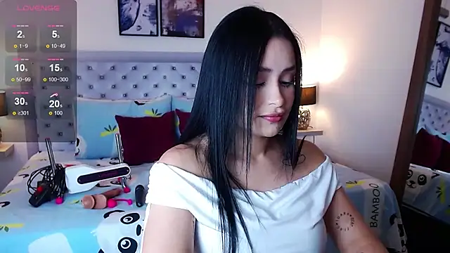 Snapshot of sarascottt chatting on 10-07-25, 05:32 sarascottt online show from 10-07-25, 05:32