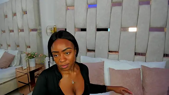 mia schwarz online show from 01-26-25, 08:23