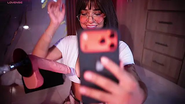 Mikubani18 online show from 03-16-26, 03:45