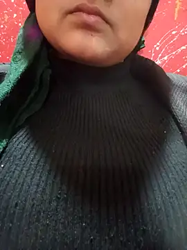 vadapavgirl online show from 12-17-24, 03:17