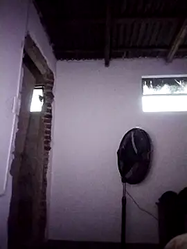 Snapshot of Xtrem3HARDxxx chatting on 12-24-24, 09:17 Xtrem3HARDxxx online show from 12-24-24, 09:17