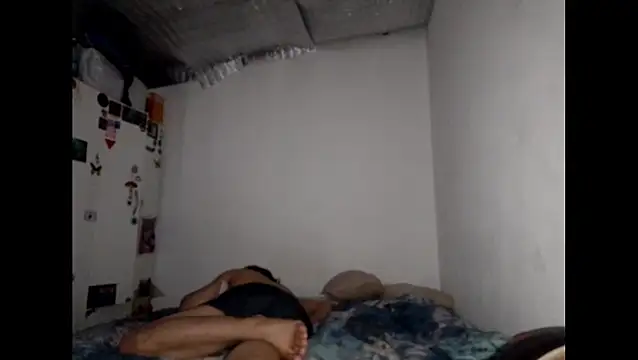 Snapshot of Xtrem3HARDxxx chatting on 11-28-25, 06:10 Xtrem3HARDxxx online show from 11-28-25, 06:10