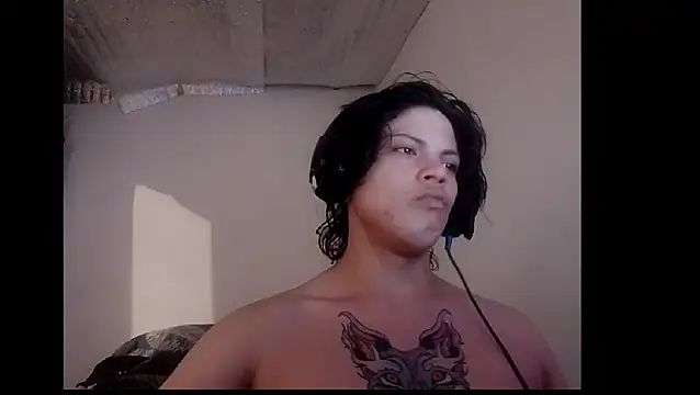 Snapshot of Xtrem3HARDxxx chatting on 12-04-25, 04:44 Xtrem3HARDxxx online show from 12-04-25, 04:44