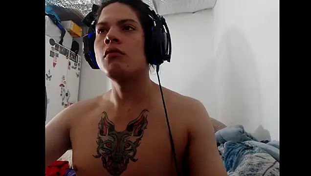 Snapshot of Xtrem3HARDxxx chatting on 01-06-26, 04:27 Xtrem3HARDxxx online show from 01-06-26, 04:27