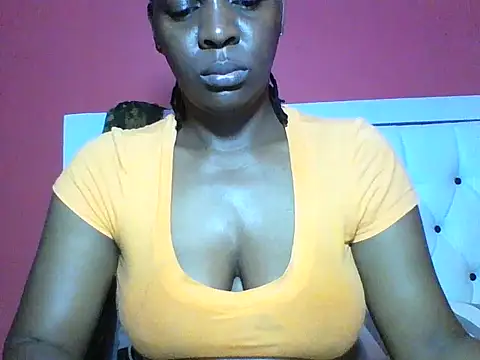 Snapshot of Sweet-piie chatting on 11-02-25, 04:48 Sweet-piie online show from 11-02-25, 04:48